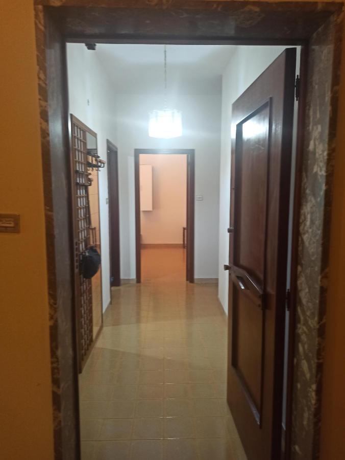 La Casa Di Rita Lägenhet Sulmona Exteriör bild